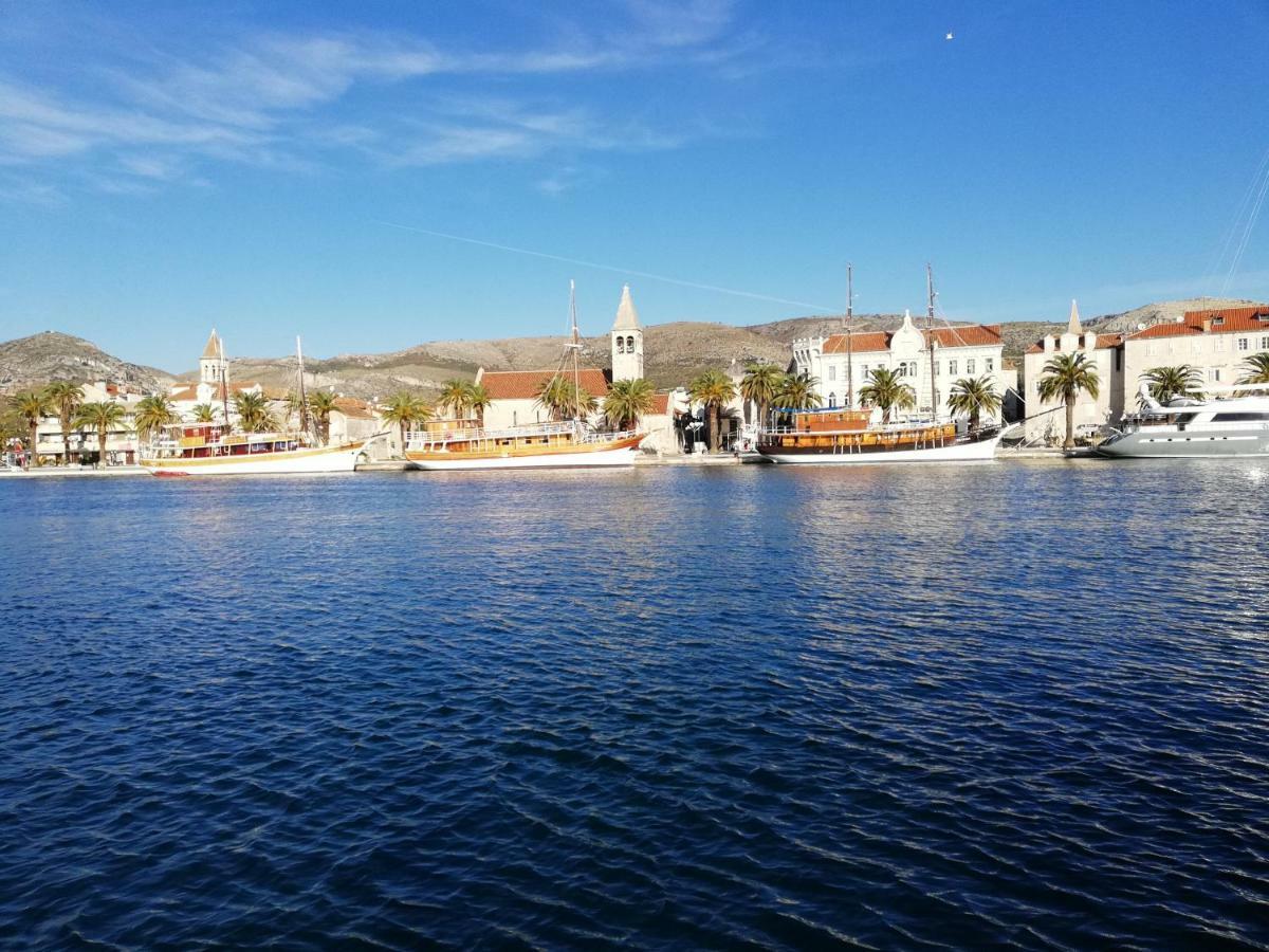 Apartments Luki Trogir Exterior foto
