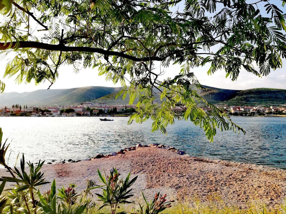 Apartments Luki Trogir Exterior foto